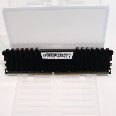 【札幌店】中古  PC4-25600 16GB デスクトップ用 140728 