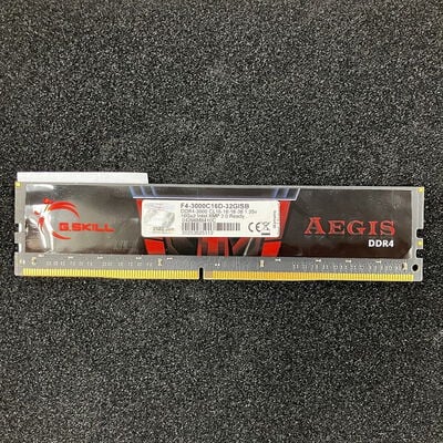 【大須店】中古  PC4-24000 16GB デスクトップ用 135636 
