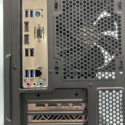 【新潟店】中古  自作PC(Ryzen 5 5600X/16GB/SSD1TB/なし/RX7600 8GB/W11H) 3290007061 