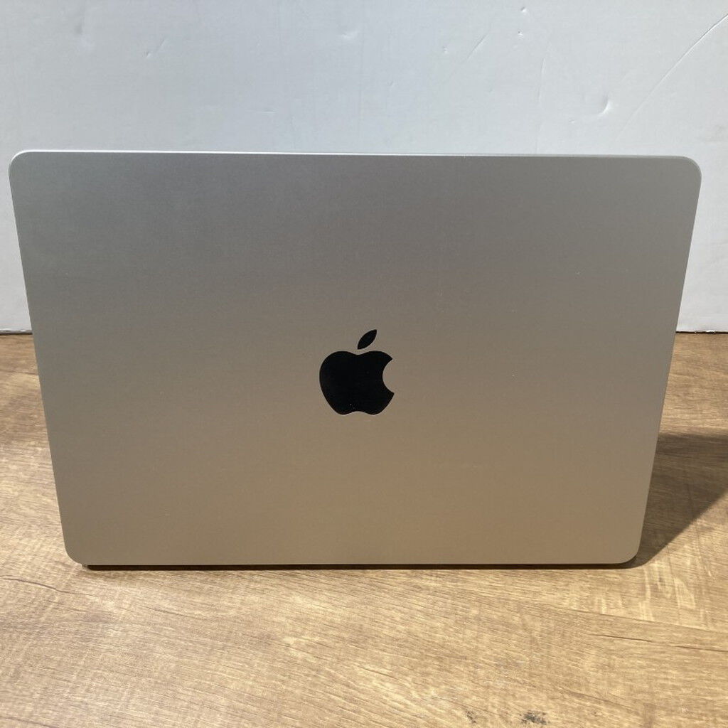 中古 Apple MacBook Air 13インチ (M5 10CPU 8GPU/16GB/512GB) スター