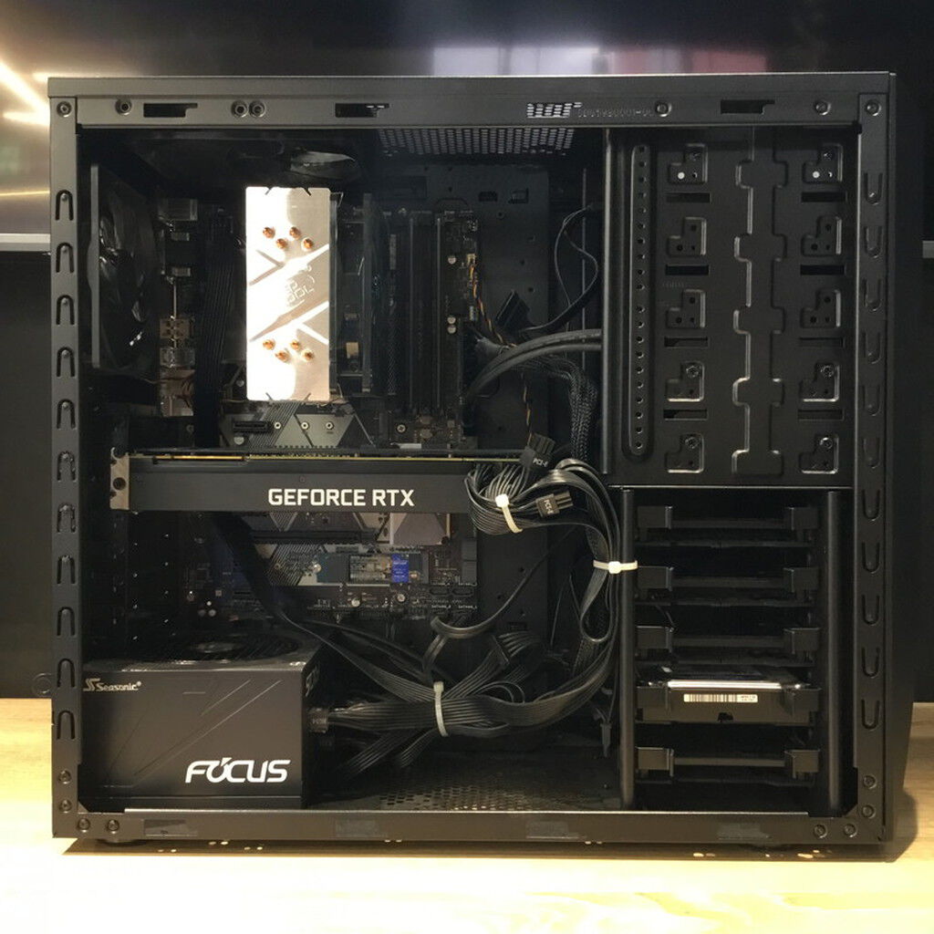 中古 THIRDWAVE GALLERIA XF(i7-9700F/16GB/SSD500GB+HDD2TB/DVDMt