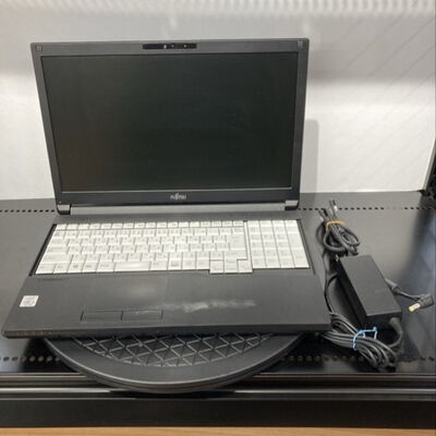 【堺七道店】中古  LIFE BOOK FMVA8204SP(i3-10110U/8GB/SSD240GB/15.6ｲﾝﾁ/1366*768/W10P) 4660001361 