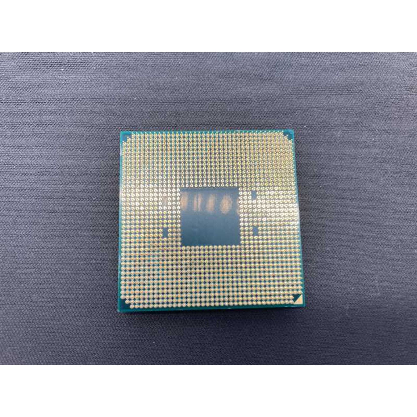 中古 AMD Ryzen 7 5700X (AM4/3.4GHz/36M/C8/T16/65W) 150182 （343874