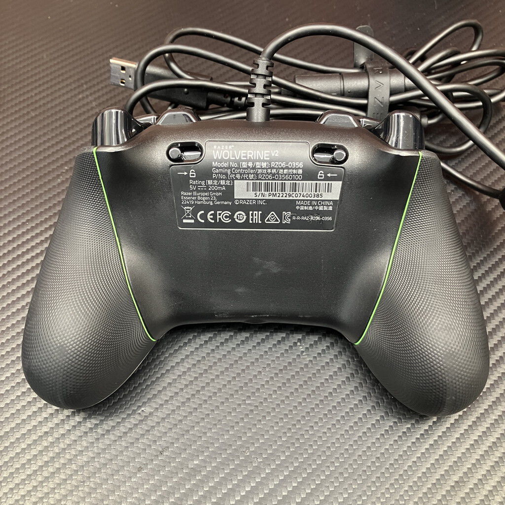 中古 Razer Wolverine V2 (RZ06-03560100-R3M1) 183434 （351294