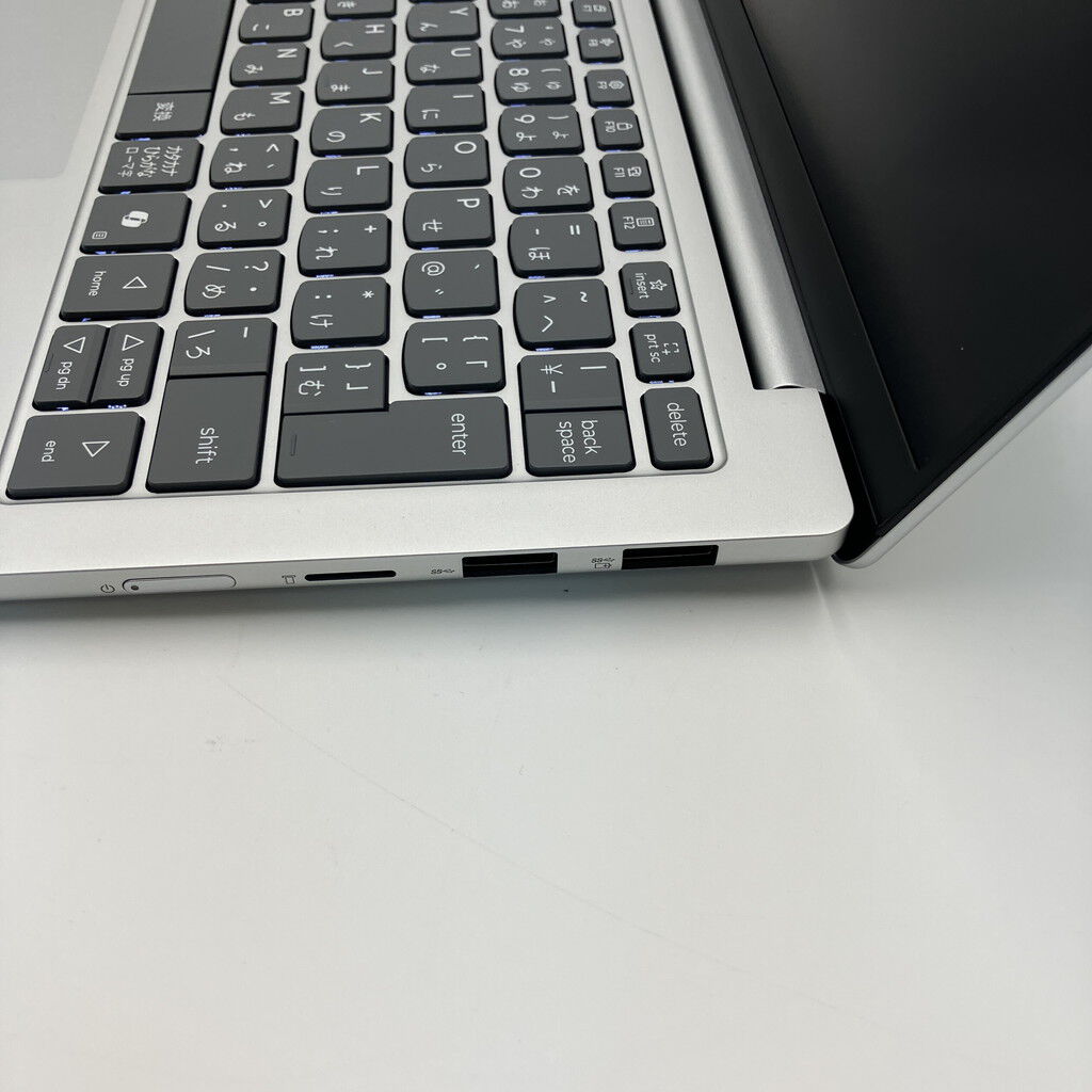 中古 NEC PC-GE33E48D3 (Ryzen 5 7535HS/16GB/SSD256GB/WLAN/13.3UWXGA