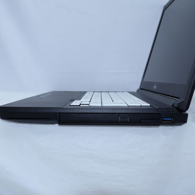 【通販センター】中古  FUJITSU LIFEBOOK A7511/G (Intel Core i5 1145G7 2.60GHz/16GB DDR4/SSD256GB/-/オンボード/15.6/1920x1080/GbE/Wi-Fi/WEBCAM/W11P) 202343 