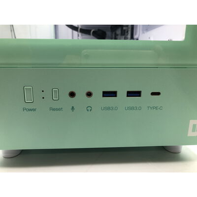 【水戸赤塚店】中古  自作PC(i5 14400F/32GB/SSD2TB/RX9060XT 16GB/W11H) 4680003314 