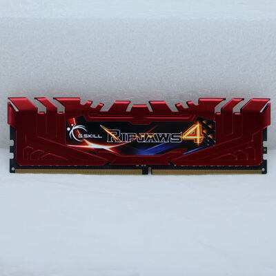 【通販センター】中古  PC4-21300 8GB デスクトップ用(DDR4-2666) 126165 