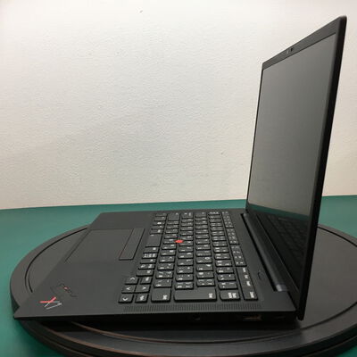 【佐賀南部バイパス店】中古  LENOVO　ThinkPad X1(i7-1165G7/16GB/SSD256GB/W11P) 5250001215 