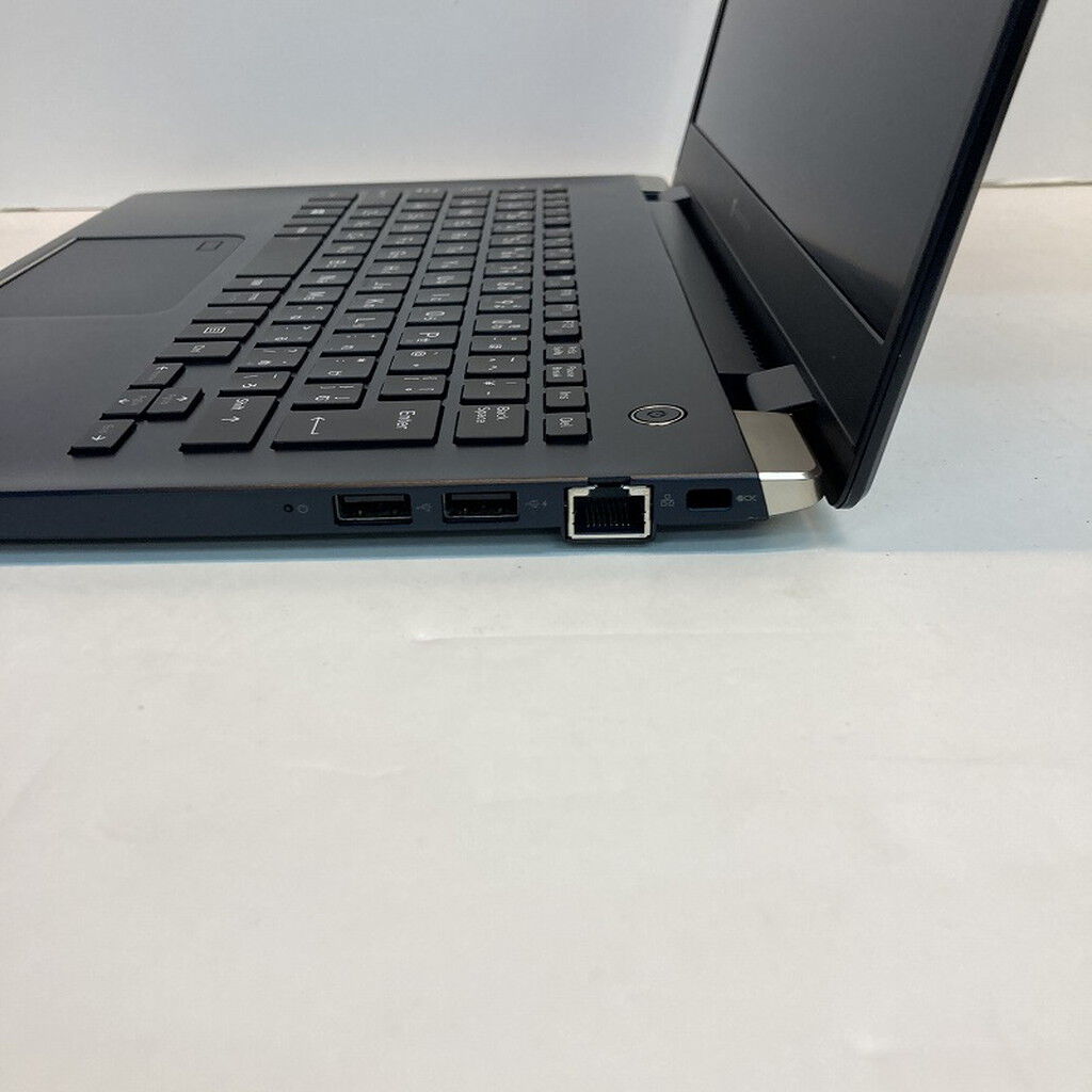 中古 TOSHIBA dynabook G83 (Intel Core i7 10510U 1.80GHz/16GB