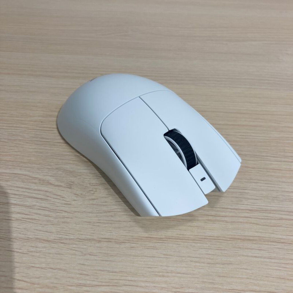 中古 Razer Viper V3 Pro White (RZ01-05120200-R3A1) 5140000697