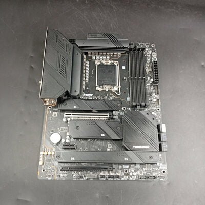 【大須店】中古  MSI Z790 TOMAHAWK WIFI(Z790 1700 ATX DDR5) 175365 
