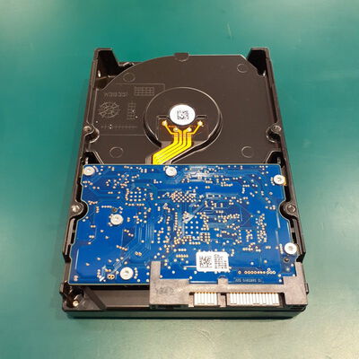 【鹿児島店】中古  各社 3.5インチ HDD 2TB SATA （デスクトップ用） 121849 
