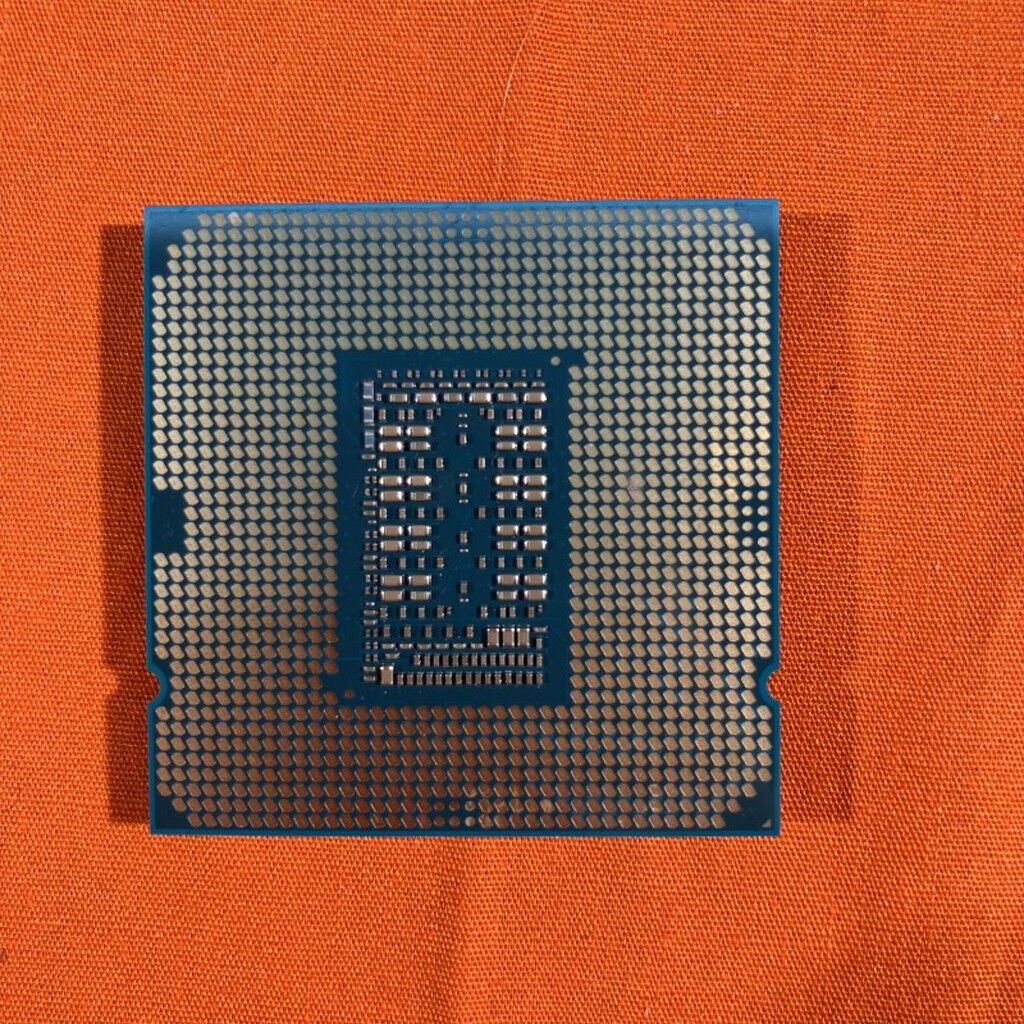 【中古完動品】Core i9-1200 CPU単体 中古完動品】Core i9-1200 CPU単体 中古完動品】Intel Core i9-
