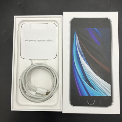 【熊本浜線店】中古  【au】Apple iPhoneSE 4.7インチ (第2世代/2020) 64GB (ホワイト) MHGQ3J/A 新パッケージ版 146172 