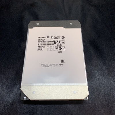 【横浜駅前店】中古  各社 3.5インチ HDD 12TB SATA （デスクトップ用） 138693 