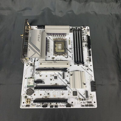 【横浜駅前店】中古  ASRock B760 Pro RS WiFi(B760 1700 ATX DDR5) 167287 