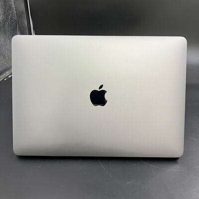 【大須店】中古  Apple MacBook Air 13インチ (i5 1.6GHz/8GB/256GB) スペースグレイ Touch ID True Tone搭載モデル MVFJ2J/A (Mid 2019) 141229 