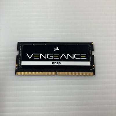 【秋葉原本店】中古  PC5-38400 32GB ノート用(DDR5-4800) 158770 