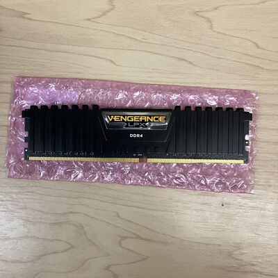 【大宮店】中古  PC4-21300 8GB デスクトップ用(DDR4-2666) 126165 