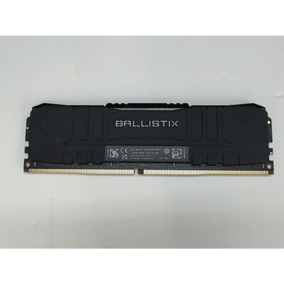 【前橋ｲﾝﾀｰｱｶﾏﾙ店】中古  Crucial BALLISTIX BL16G32C16U4B.M16FE1 (DDR4-3200 16GB) 4540001476 