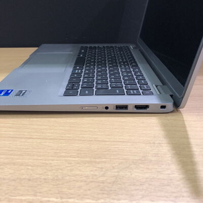 【甲府飯田店】中古  DELL Latitude 5320 (Intel Core i7 1185G7 3.0GHz/16GB/SSD256GB/-/-/13.3/1920x1080/Wi-Fi/WEBCAM/W11H64) 180537 