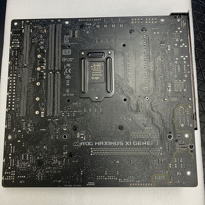 【新潟店】中古  ASUS ROG MAXIMUS XI GENE (Z390 1151 mATX DDR4) 138869 