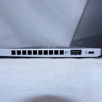 【通販センター】中古  【ジャンク品/保証無/返品質問不可】NEC VersaPro タイプVB　PC-VKM17BZC3 (Core i5 8350U/8GB/SSD256GB/-/オンボード/12.5ｲﾝﾁ/1366x768/Wi-Fi/WEBCAM/-) 176661 