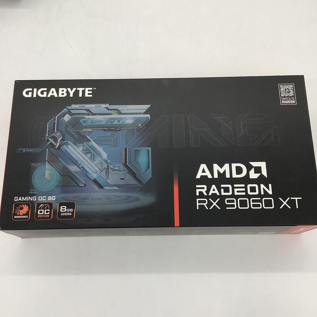 中古 GIGABYTE GV-R9060XTGAMING OC-8GD (RX9060XT 8G) 4660002677