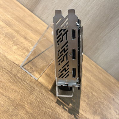 【姫路店】中古  ASRock RX9060XT CL 16GO(RX9060XT Challenger 16G) 179897 