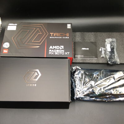 【秋葉原本店】中古  ASRock RX9070XT TC 16GO Taichi 16GB OC (RX9070XT 16G) 176935 