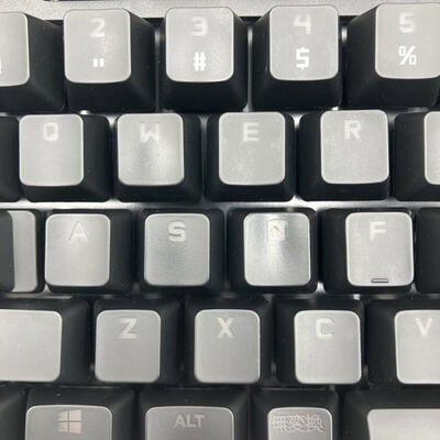 【なんば店】中古  Logicool G-PKB-002LN (有線 ｹﾞｰﾐﾝｸﾞｷｰﾎﾞｰﾄﾞ) 158800 