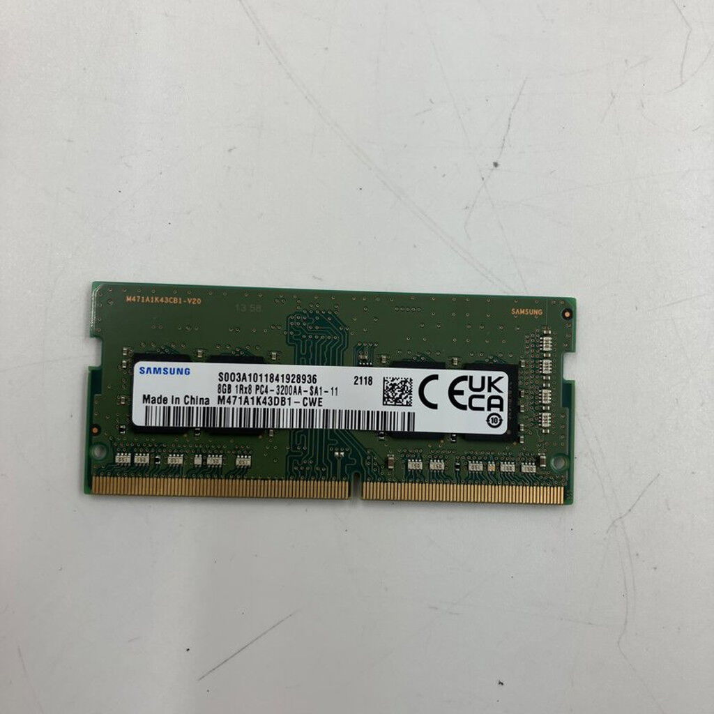 中古 PC4-25600 8GB ノート用(DDR4-3200) 158771 （384390