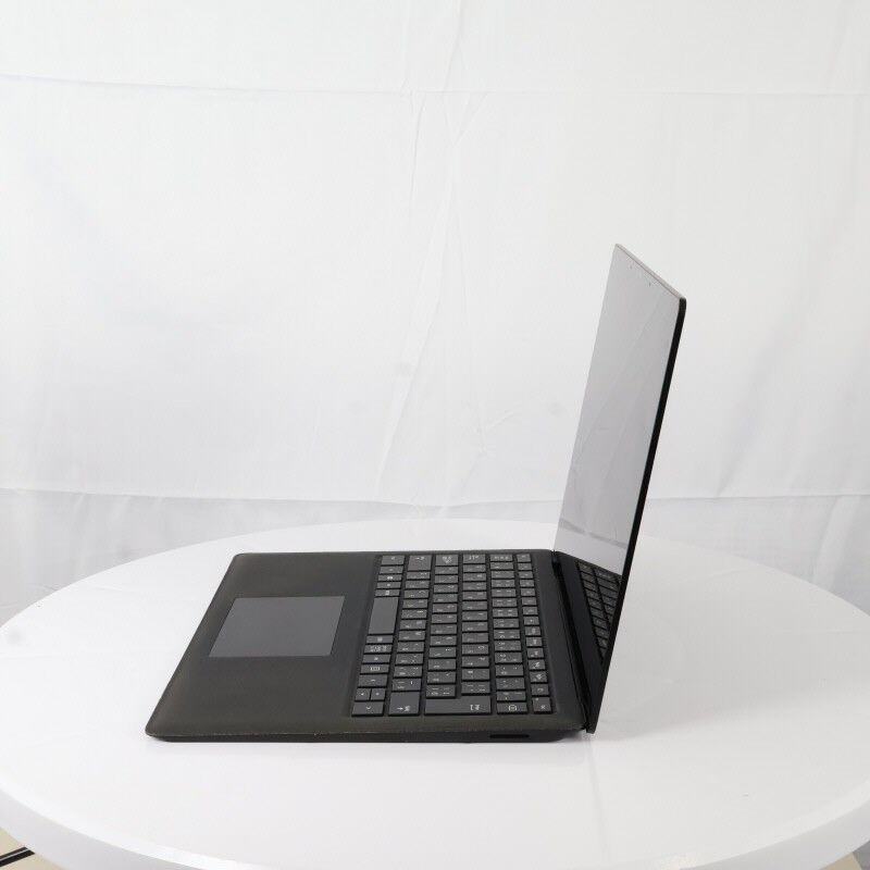 中古 Microsoft Surface Laptop 2(Intel Core i5 8250U/8GB/SSD256GB
