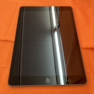 【なんば店】中古  Apple iPad 10.2インチ (第8世代/2020) Wi-Fi 32GB スペースグレイ MYL92J/A 143620【在庫処分!】 