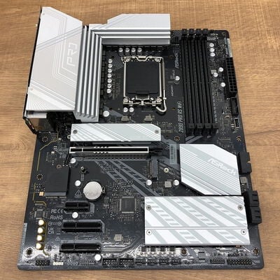 【宇都宮鶴田店】中古  ASRock Z890 Pro RS WiFi (Z890 1851 ATX DDR5) 172169 