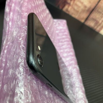 【富士青葉店】中古  Apple iPhoneSE 4.7インチ (第2世代/2020) 64GB (ブラック) 国内版SIMロックフリー MX9R2J/A 142456 
