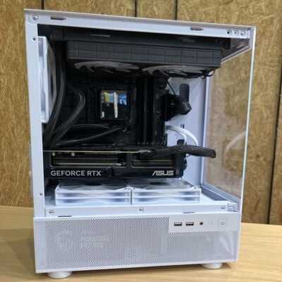 【座間相武台】中古  オリジナルPC(i5 14600K/32GB/SSD1TB/RTX5070/W11H) 4510002810 