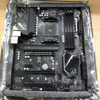 【甲府飯田店】中古  ASRock B550 Phantom Gaming RIPTIDE(B550 AM4 ATX DDR4) 4720001370 
