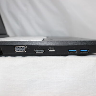 【通販センター】中古  FUJITSU LIFEBOOK A5511/G(Intel Core i5 1145G7 2.60GHz/16GB DDR4/SSD256GB/MULTI/オンボード/15.6/1920x1080/GbE/Wi-Fi/WEBCAM/W11H/VBT) 196505 
