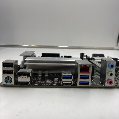 【福井日之出店】中古  GIGABYTE B860M D2H (B860 1851 mATX DDR5) 175458 