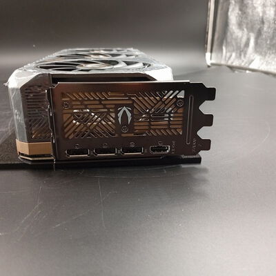 【大須店】中古  ZOTAC GAMING GeForce RTX 5070 Ti SOLID OC ZT-B50710J-10P [PCIExp 16GB] 3120022800 