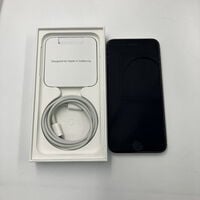 中古  【au】Apple iPhoneSE 4.7インチ (第2世代/2020) 64GB (ホワイト) MHGQ3J/A 新パッケージ版 146172 