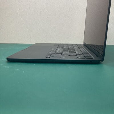 【浦添城間店(沖縄)】中古  Apple MacBook Air 13インチ 512GB MLY43J/A ミッドナイト (M2・2022) 1250005126 