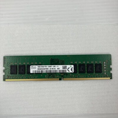 【秋葉原本店】中古  PC4-19200 16GB デスクトップ用(DDR4-2400) 135639 