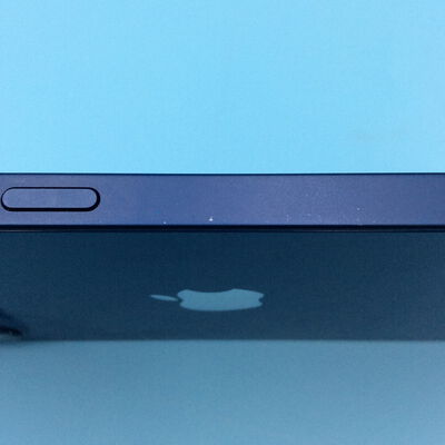 【秋葉原本店】中古  【au】Apple iPhone12 6.1インチ 64GB (ブルー) MGHR3J/A 143768 