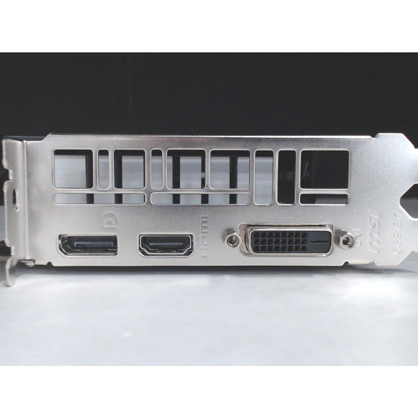 中古 MSI GeForce GTX 1660 SUPER AERO ITX OC (GTX1660 SUPER) 141207