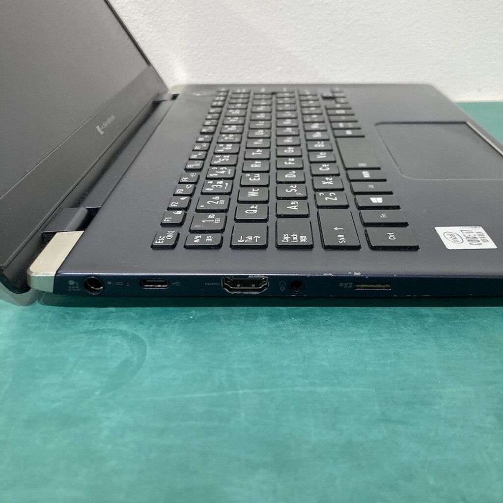 中古 dynabook GX83/MLE(i7-10510U/8GB/SSD512GB/13.3 FHD/WLAN/WEBCAM