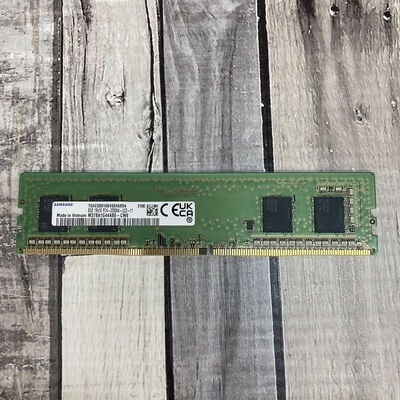 【広島店】中古  PC4-25600 8GB デスクトップ用_ 184899 