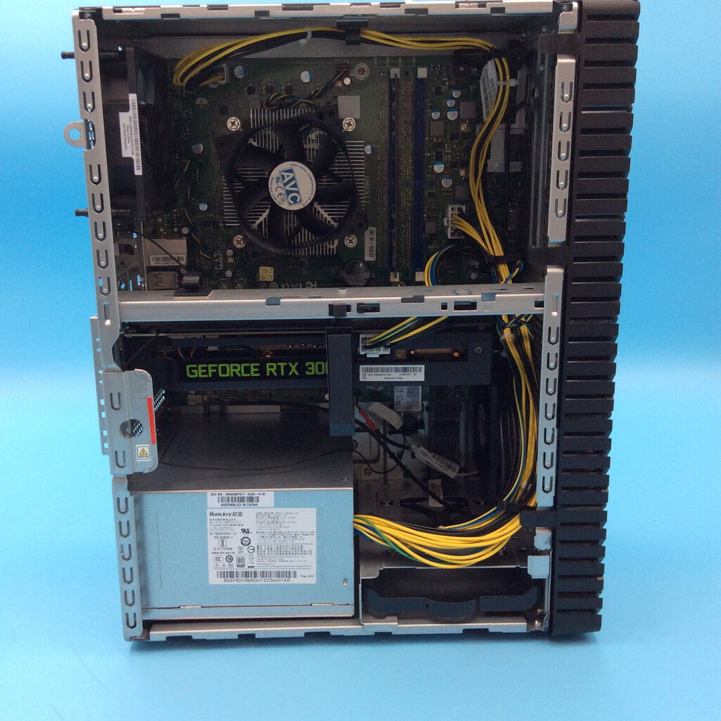 中古 NEC LAVIE PC-GD218RZAY(i7 13700F/4GB/SSD512GB/RTX3060 12GB